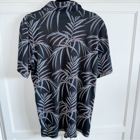 Travis Mathew Buzz Words Palm Print Golf Polo in Black Sz Medium - Picture 4 of 12